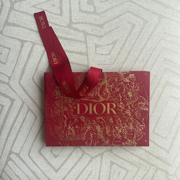 Dior Lunar Year gift bag - Picture 5 of 6